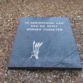 monument_begraafplaats01